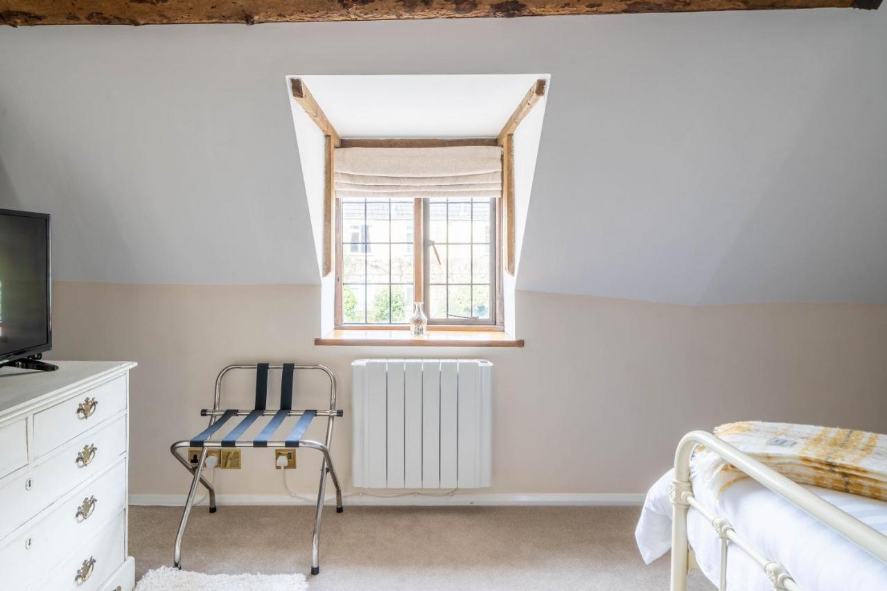 Cotswold Thatched Cottage Mickleton  Luaran gambar